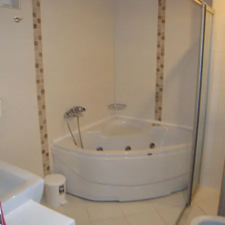 Oasis Apartment *